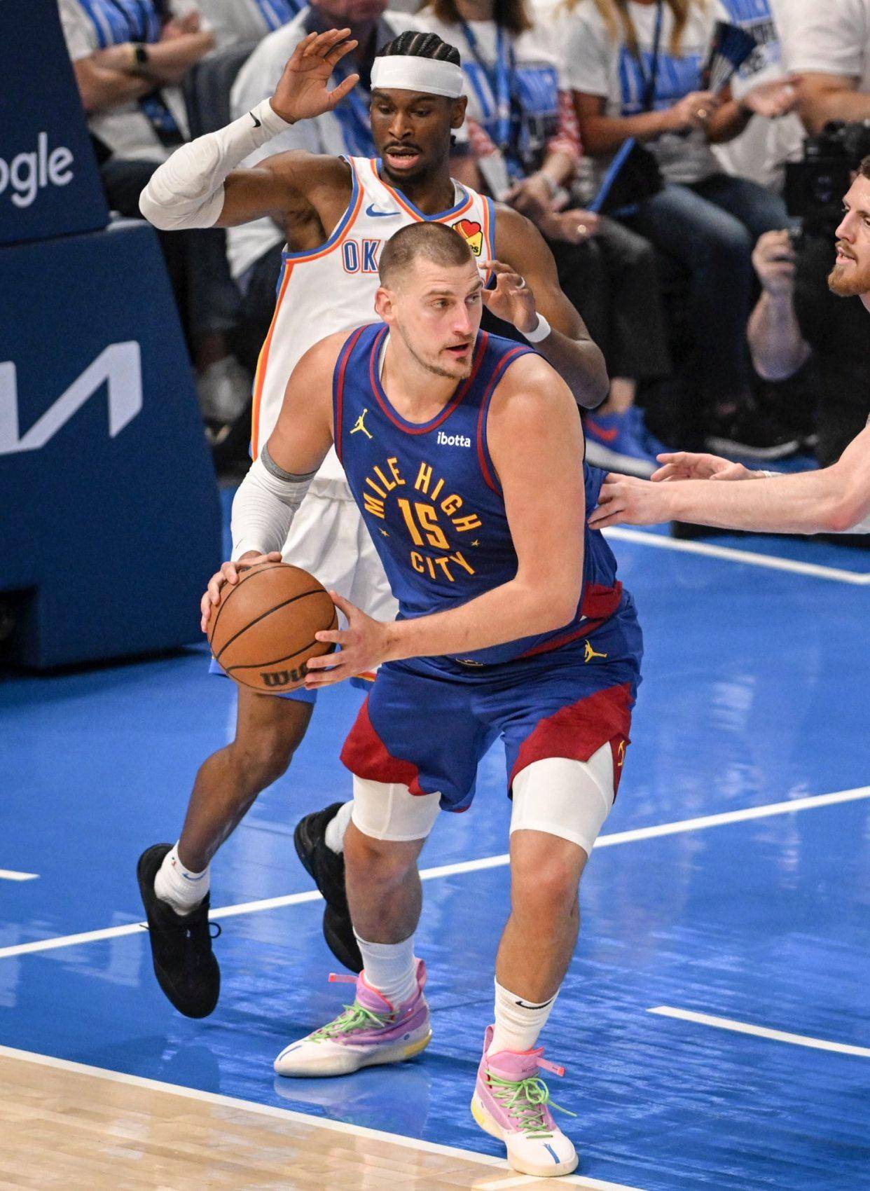 迫使火箭外 迫使火箭外